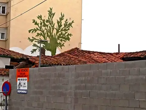 Terreno en calle de Santa Apolonia, 63