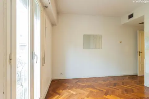 Piso en calle de Mercedes Fórmica, 15