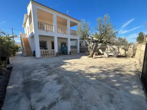 Chalet en Deveses Playa