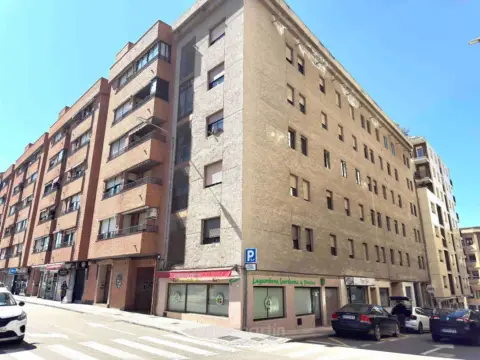 Piso en calle de Padilla, 6