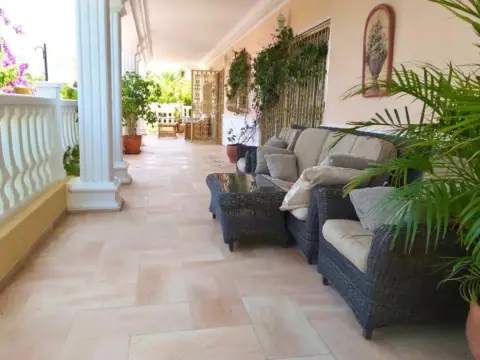 Chalet en La Nucia
