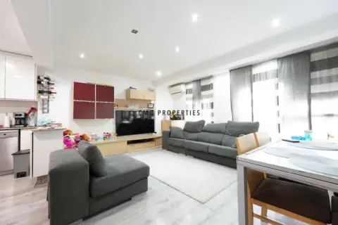 Piso en calle de Julio Colomer