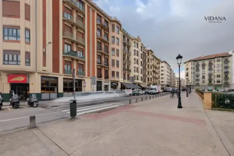 Piso en calle de Emilio Arrieta