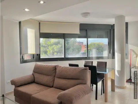 Piso en Avda. Valencia