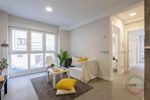 Piso en calle de la Independencia, 4