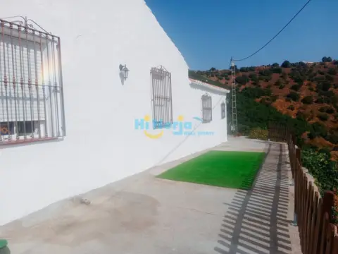 Casa en , en El Campo, Zona Rural, Montaña