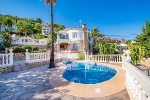 Chalet en Moraira Urbanizaciones