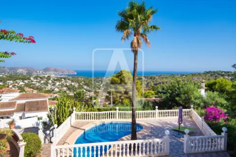 Chalet en Moraira Urbanizaciones