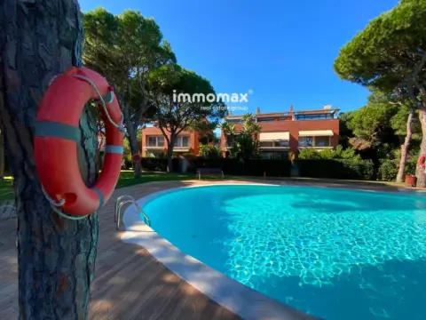 Casa adosada en Gavà Mar