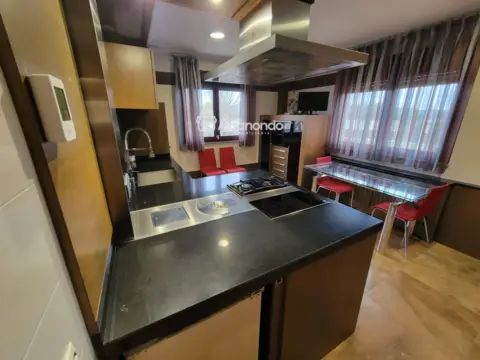 Chalet en calle Reja