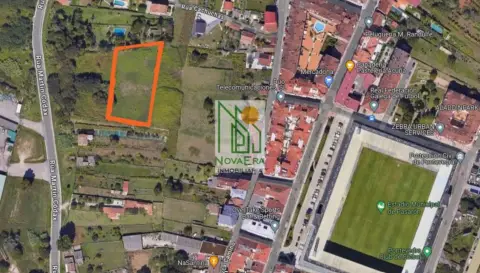 Terreno en calle de la Santiña