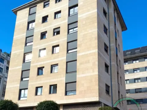 Local comercial en calle de Tomás Crespo 'Frigilis', 30