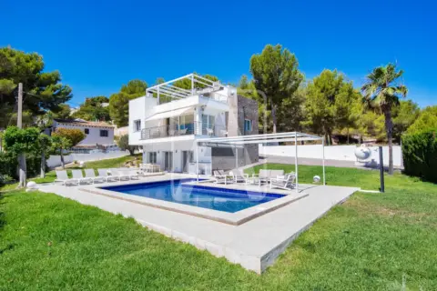 Chalet en Moraira Urbanizaciones
