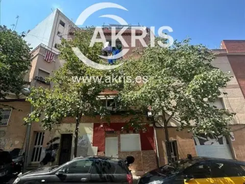 Piso en La Salut-Lloreda-Sistrells