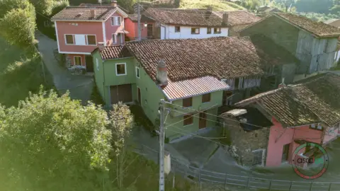 Casa en calle Lugar La Felguerina, nº 5