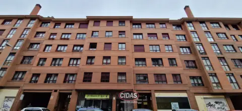 Piso en calle del Río Ibias, 9