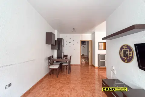 Dúplex en calle de Juan Pérez Morales