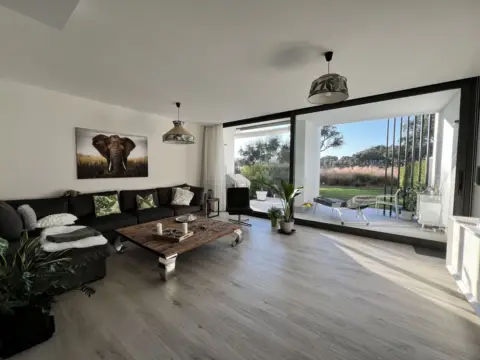 Casa pareada en Núcleo