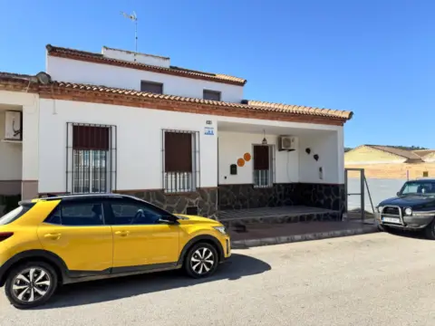 Casa adosada en Humilladero
