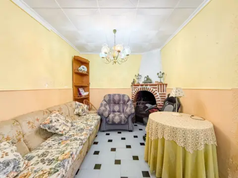 Casa en Avd Juan Carlos I
