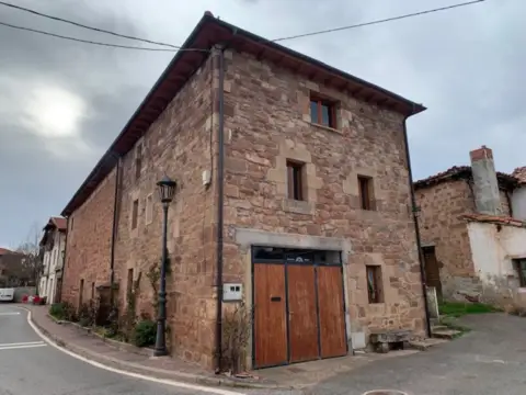 Casa en calle Mayor, 14