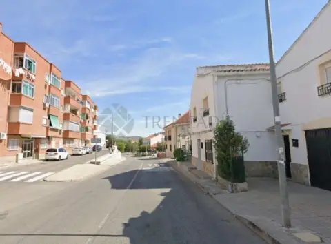 Piso en Torres de la Alameda