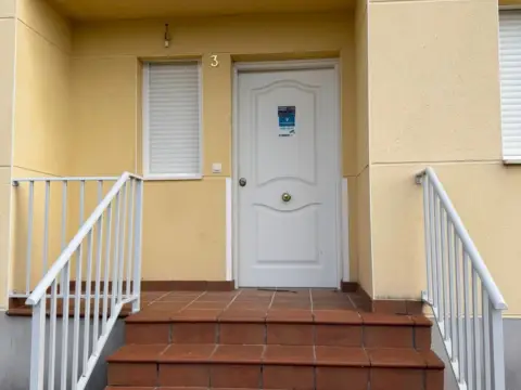 Casa adosada en Albalate de Zorita