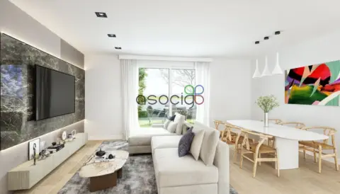 Casa adosada en calle Extremadura, 4