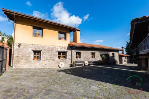 Casa en Barrio de Nozalín, 2