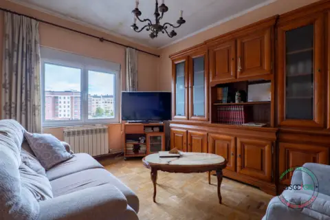 Piso en calle Ramón y Cajal, 29