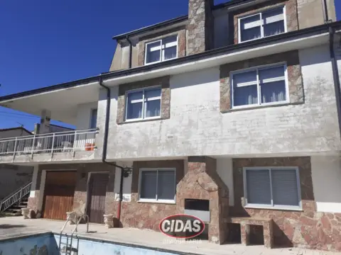 Casa en calle Canto Parra