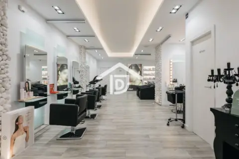 Local comercial en La Vila