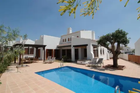 Chalet en Baños y Mendigo