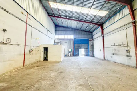Nave industrial en Avenida del Mare Nostrum