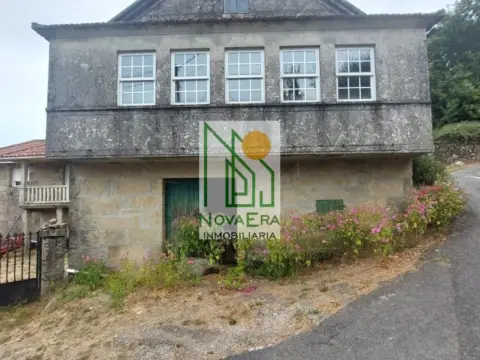 Casa en calle Lugar A Cuqueira - Carballedo, nº 17