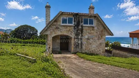 Chalet en calle Caranquexo-Priegue