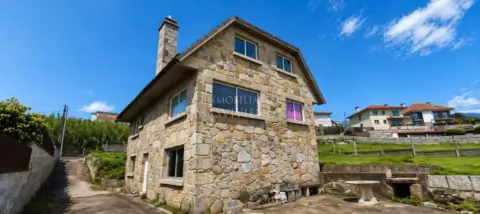 Chalet en calle Caranquexo-Priegue