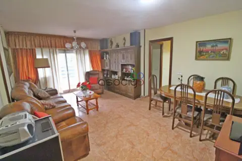 Piso en 19003