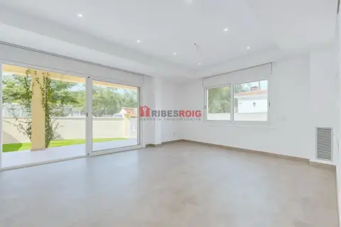 Casa adosada en Nucli Urbà