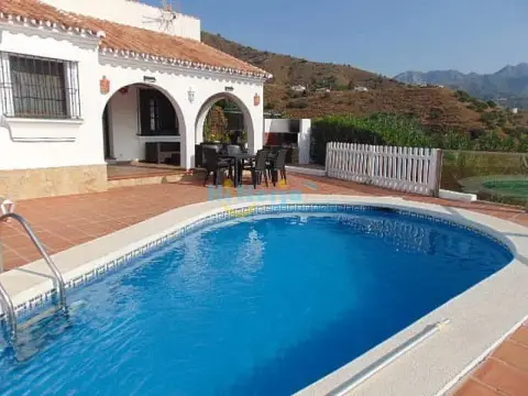 Finca rústica en , Zona de Playa, en El Campo, Zona Rural