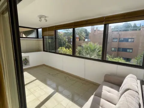 Apartamento en El Limonar-El Mayorazgo-Peinado Grande