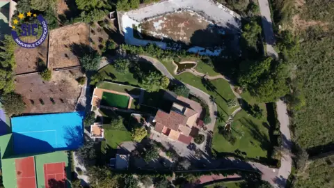 Casa en calle Urbanització Tancat de L  Alter 241. Picassent