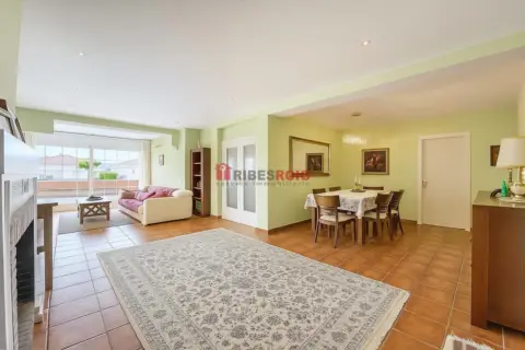 Chalet en Carrer del Montseny