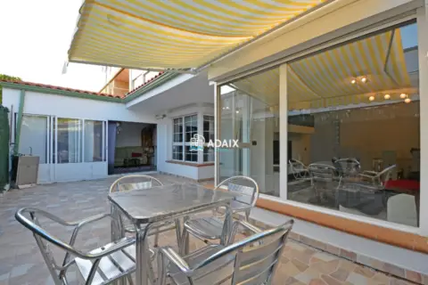 Casa pareada en Residencial Universidad