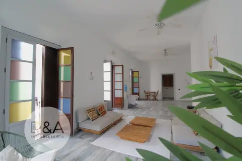 Casa en calle de Tomás de Cozar