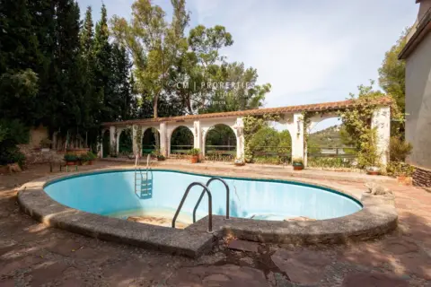 Chalet en Nàquera - Náquera