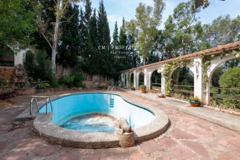 Chalet en Nàquera - Náquera