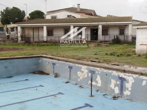 Chalet en Las Ventas de Retamosa