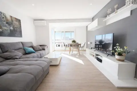 Piso en calle Valle de la Ballestera