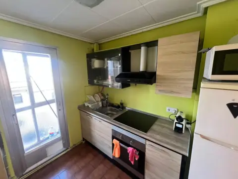 Piso en Universidad-Los Lirios